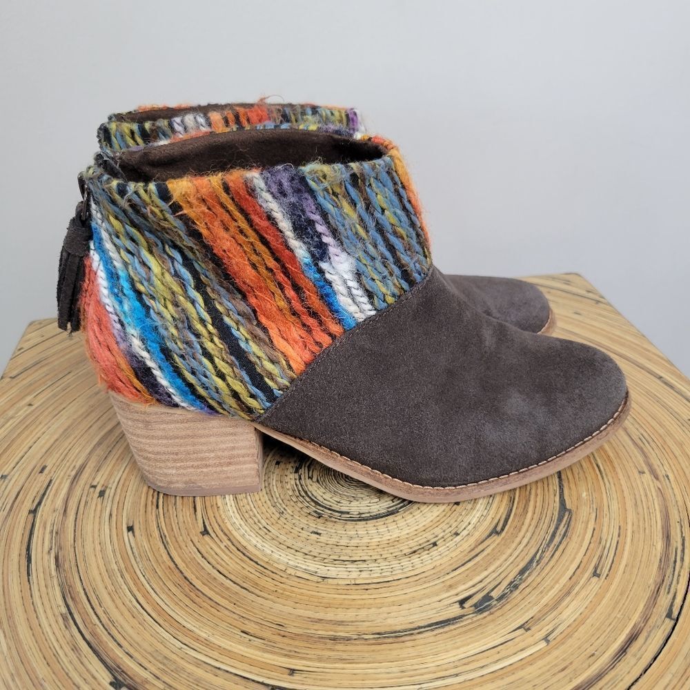 Tom’s Leila Ankle Boot Chocolate Suede and Multicolor Yarn Accent Zip Back 7 Azt